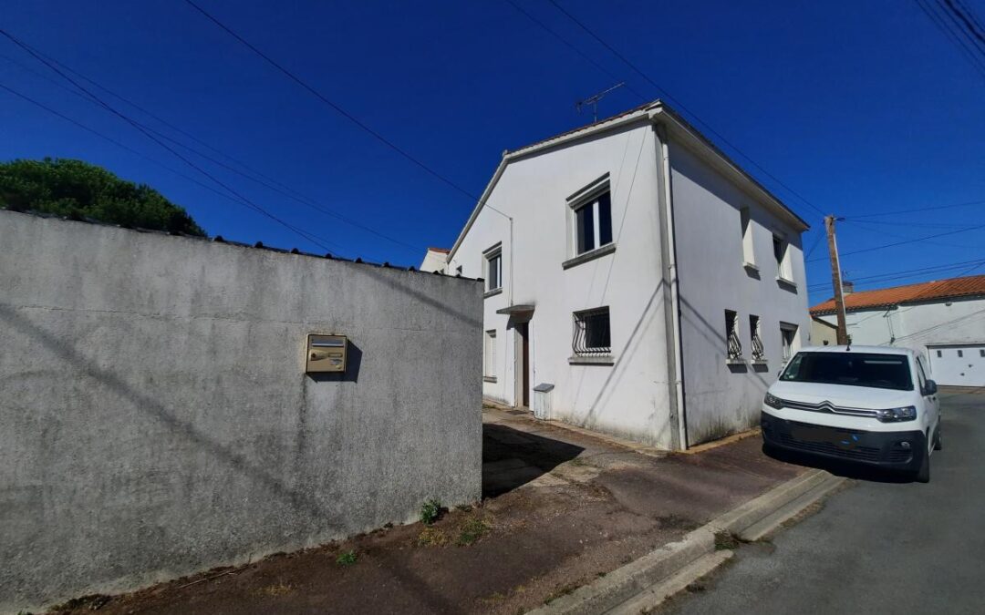 Vente Maison – 5 pièces – 94 m² à Aizenay (85190)